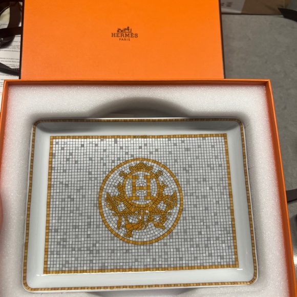 HERMES Mosaique au 24 gold tray, small model logo NEW - Picture 1 of 6